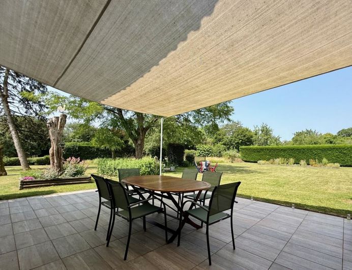 Image No.2-3 Bed Property for sale