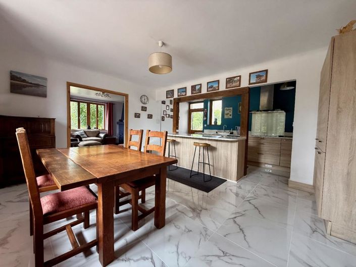 Image No.5-Propriété de 3 chambres à vendre à Vançais