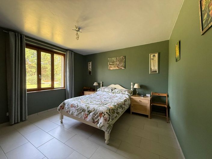 Image No.7-3 Bed Property for sale