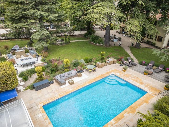 Image No.9-Propriété de 9 chambres à vendre à Le Caylar