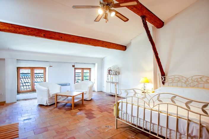 Image No.14-Propriété de 8 chambres à vendre à Pépieux