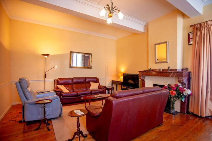 Image No.8-Propriété de 8 chambres à vendre à Pépieux