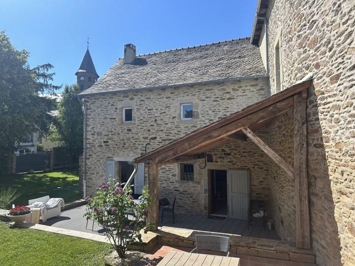 Image No.1-Propriété de 10 chambres à vendre à Rodez