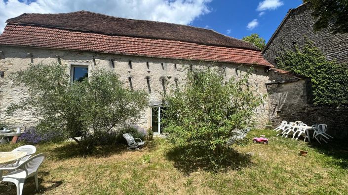 Image No.1-5 Bed House for sale