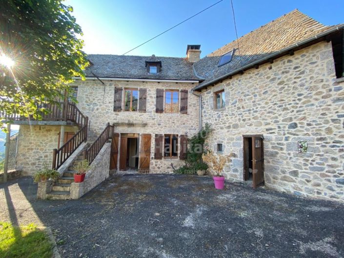 Image No.20-3 Bed Property for sale