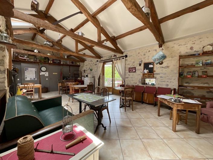 Image No.20-12 Bed House for sale