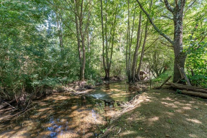 Image No.12-Propriété de 4 chambres à vendre à Ventouse