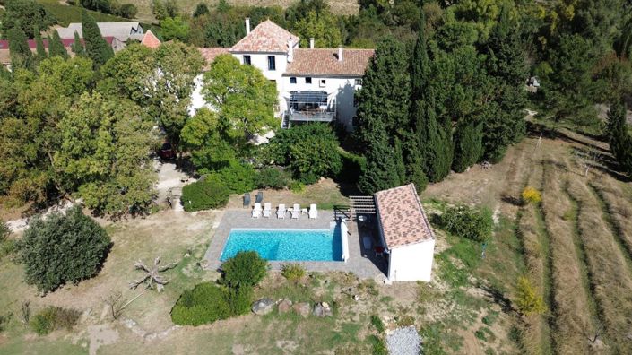 Image No.1-9 Bed House for sale