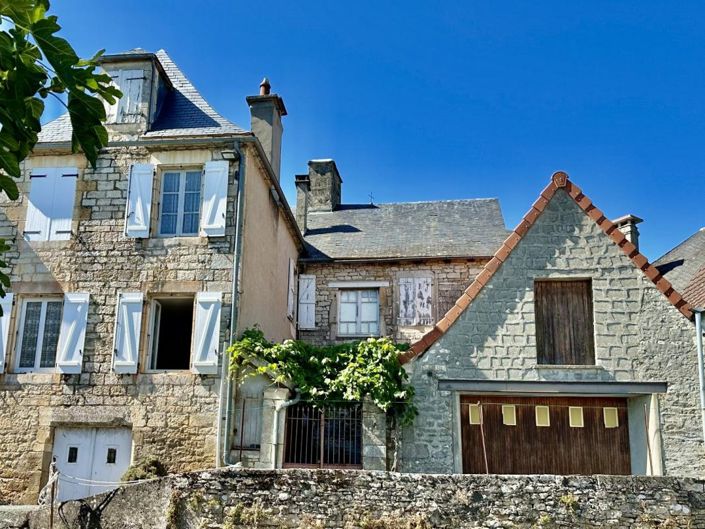 Image No.1-4 Bed House for sale
