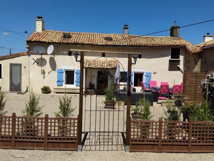 Image No.4-Propriété à vendre à Messé