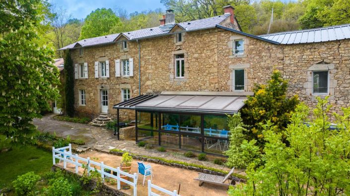 Image No.1-Maisonette de 14 chambres à vendre à Sévérac-le-Château
