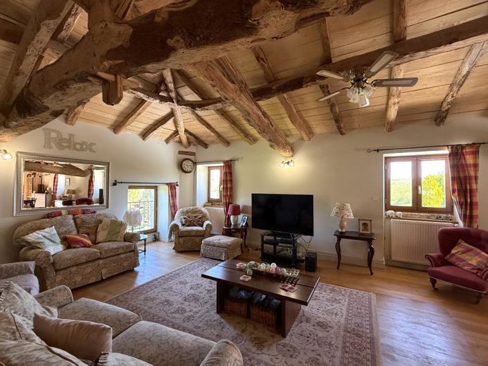 Image No.9-4 Bed House for sale