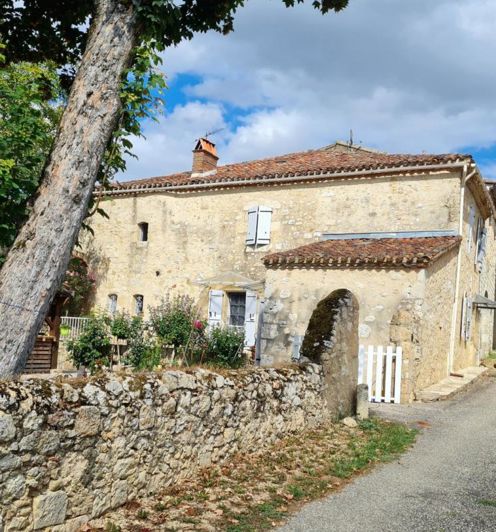 Image No.1-3 Bed House for sale