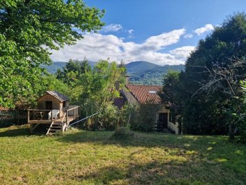 1 - Serres-sur-Arget, Property