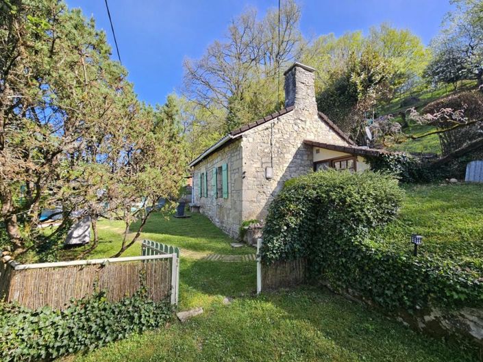 Image No.1-4 Bed House for sale