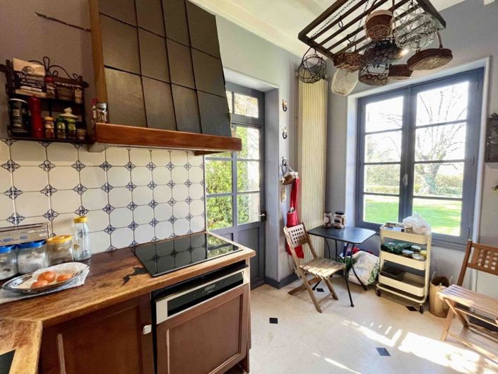 Image No.10-Propriété de 7 chambres à vendre à Le Vigeant