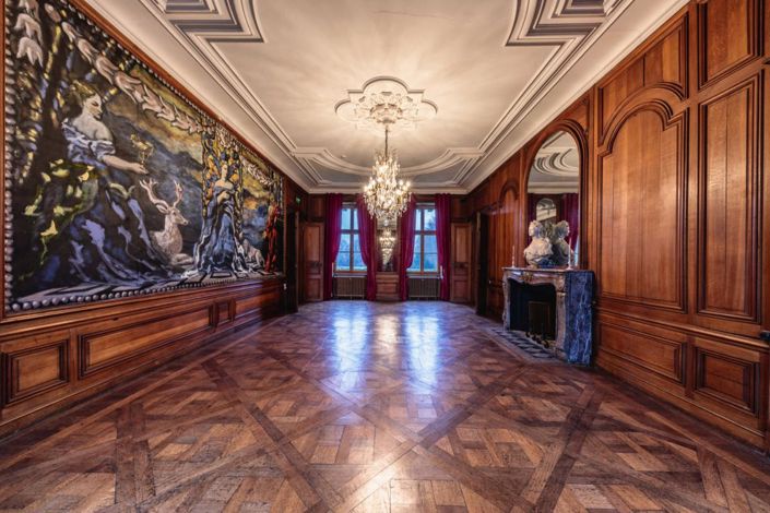 Image No.5-23 Bed Chateaux for sale