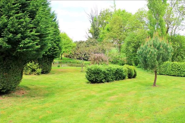 Image No.16-3 Bed Property for sale