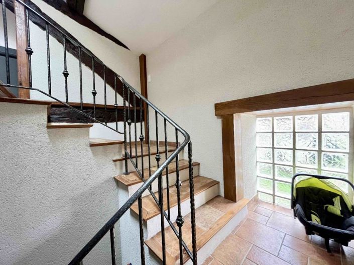 Image No.9-3 Bed Property for sale