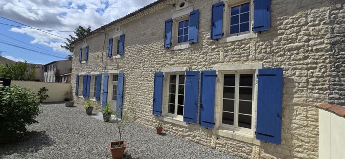 Image No.1-Propriété de 6 chambres à vendre à Loiré-sur-Nie