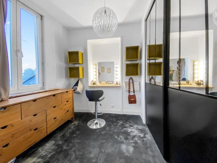 Image No.14-Propriété de 5 chambres à vendre à Ernée