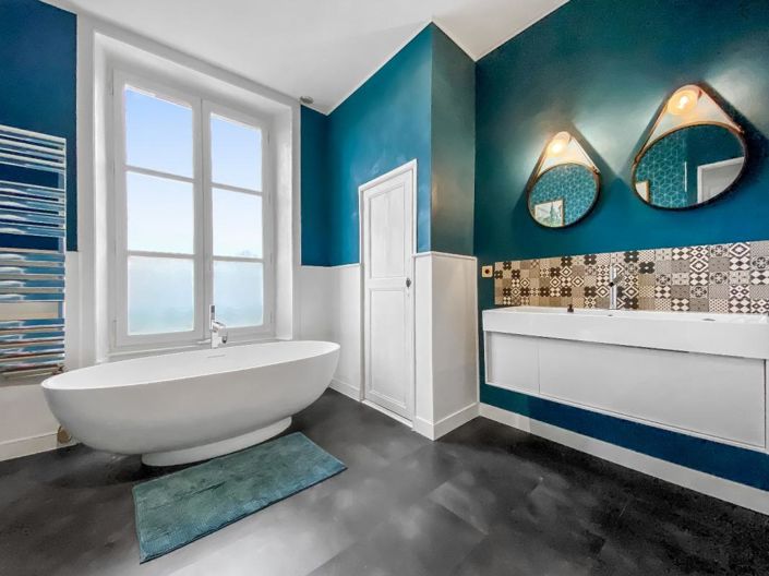 Image No.15-Propriété de 5 chambres à vendre à Ernée