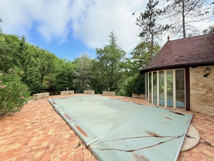 Image No.7-9 Bed House for sale