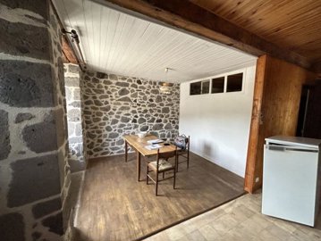 1 - Saint-Martin-Valmeroux, Propriété