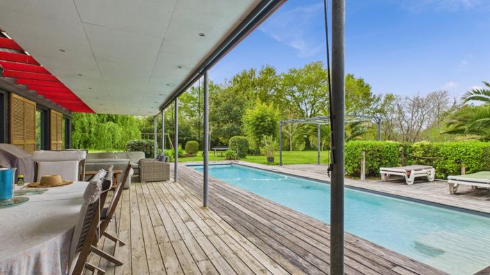 Image No.1-3 Bed Property for sale