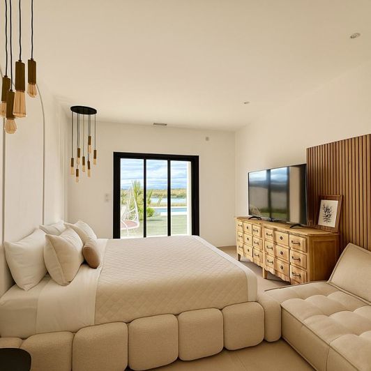 Image No.13-5 Bed Property for sale