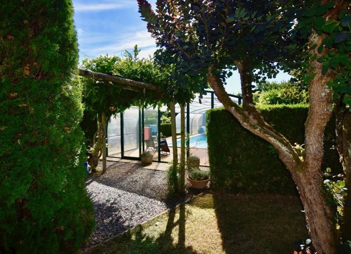 Image No.17-3 Bed House for sale