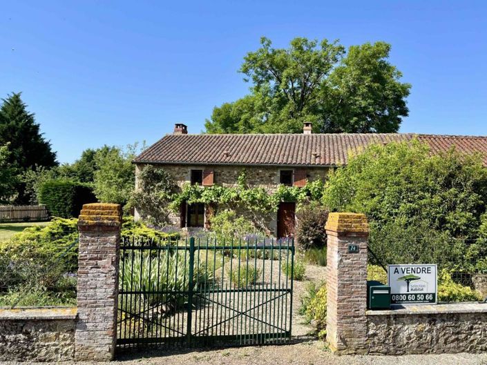 Image No.1-3 Bed Property for sale