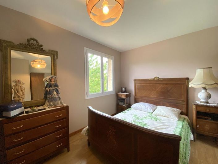 Image No.15-Maison de 4 chambres à vendre à Saint-Estèphe