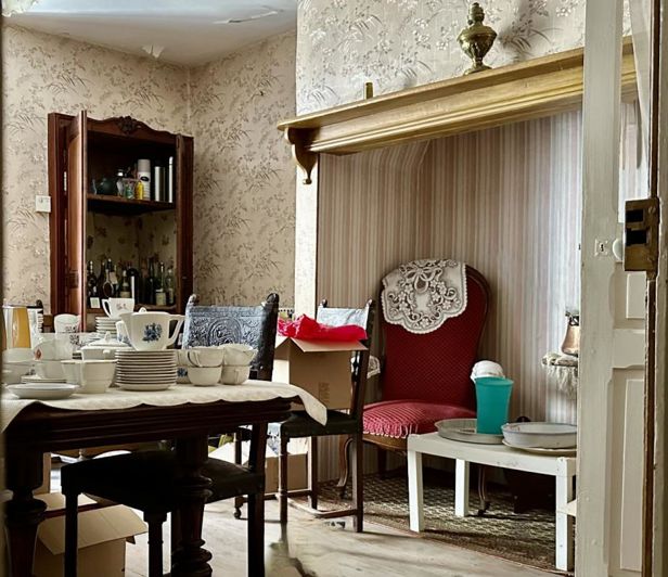 Image No.12-4 Bed House for sale