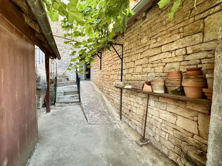 Image No.7-4 Bed House for sale