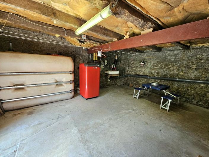 Image No.18-4 Bed House for sale