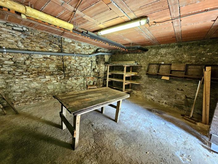 Image No.19-4 Bed House for sale