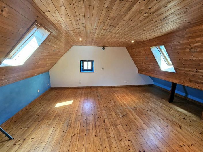 Image No.4-4 Bed House for sale