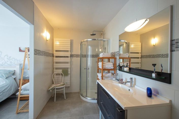 Image No.7-4 Bed Property for sale