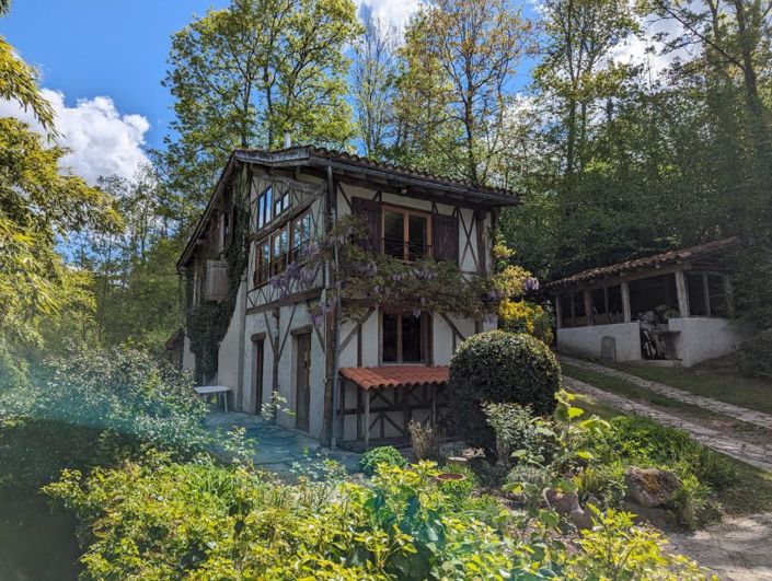 Image No.13-13 Bed Property for sale