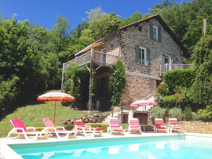 Image No.1-6 Bed Property for sale