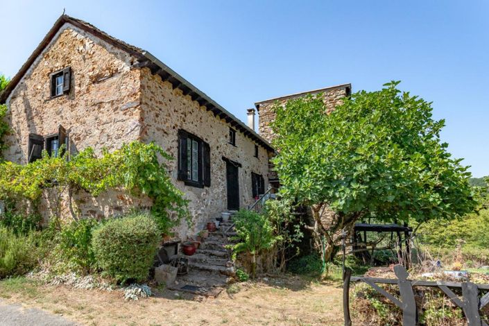 Image No.1-4 Bed Property for sale