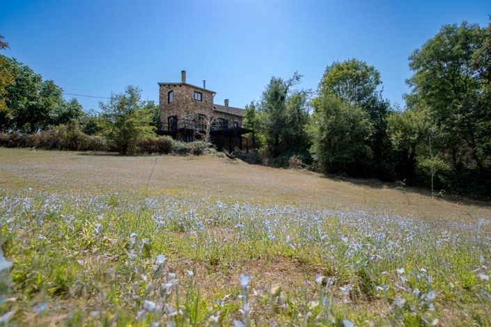 Image No.2-4 Bed Property for sale