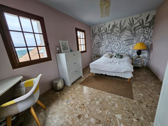 Image No.13-5 Bed House for sale