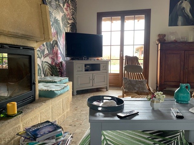 Image No.15-5 Bed House for sale