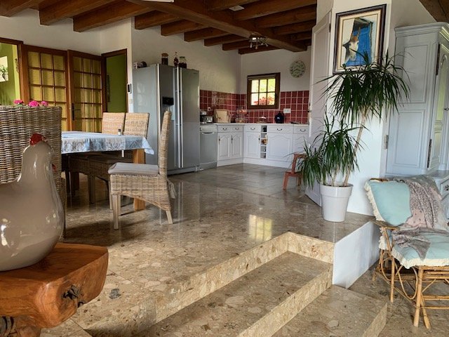 Image No.16-5 Bed House for sale