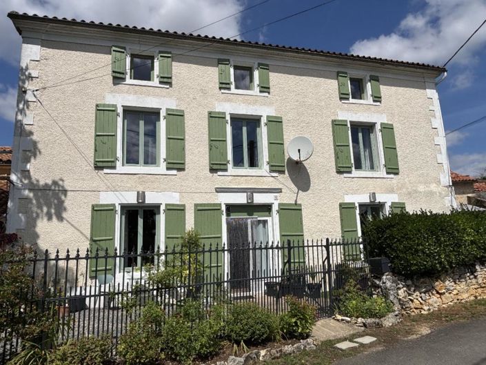 Image No.1-4 Bed House for sale