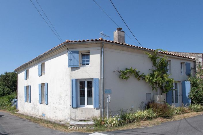 Image No.1-Maison de 4 chambres à vendre à Saint-Sulpice-d'Arnoult
