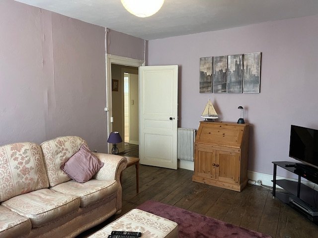 Image No.12-5 Bed House for sale