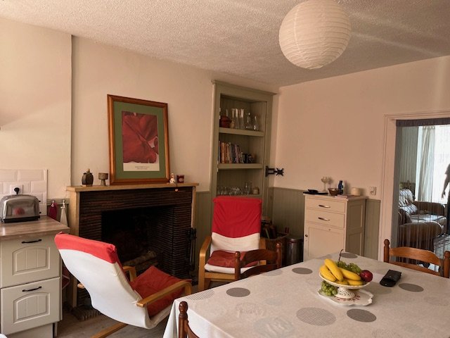 Image No.18-5 Bed House for sale